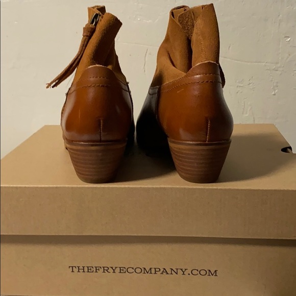 Cognac leather and suede bootie - Picture 3 of 4